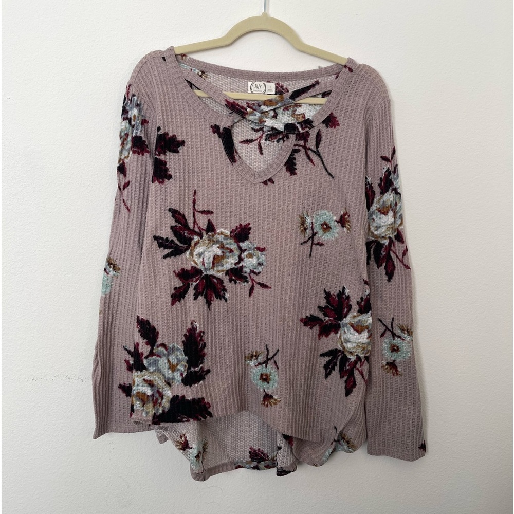 24/7 Maurice’s Size 1 Long Sleeve Knit Purple Floral Sweater